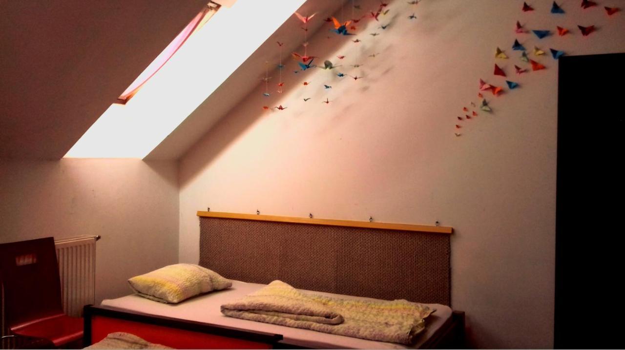 Romzsa Todor Kollegium Hostel แซแก็ด ภายนอก รูปภาพ