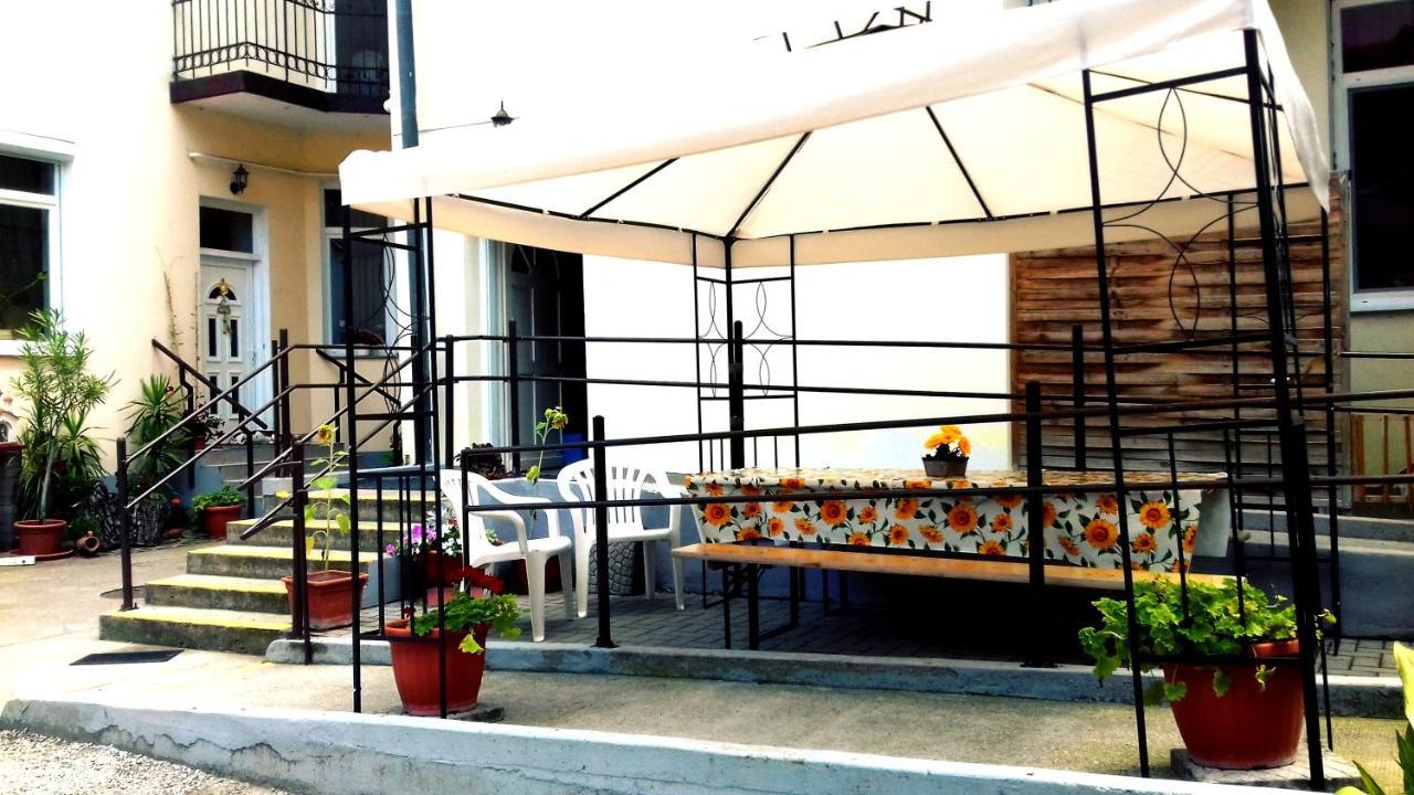 Romzsa Todor Kollegium Hostel แซแก็ด ภายนอก รูปภาพ